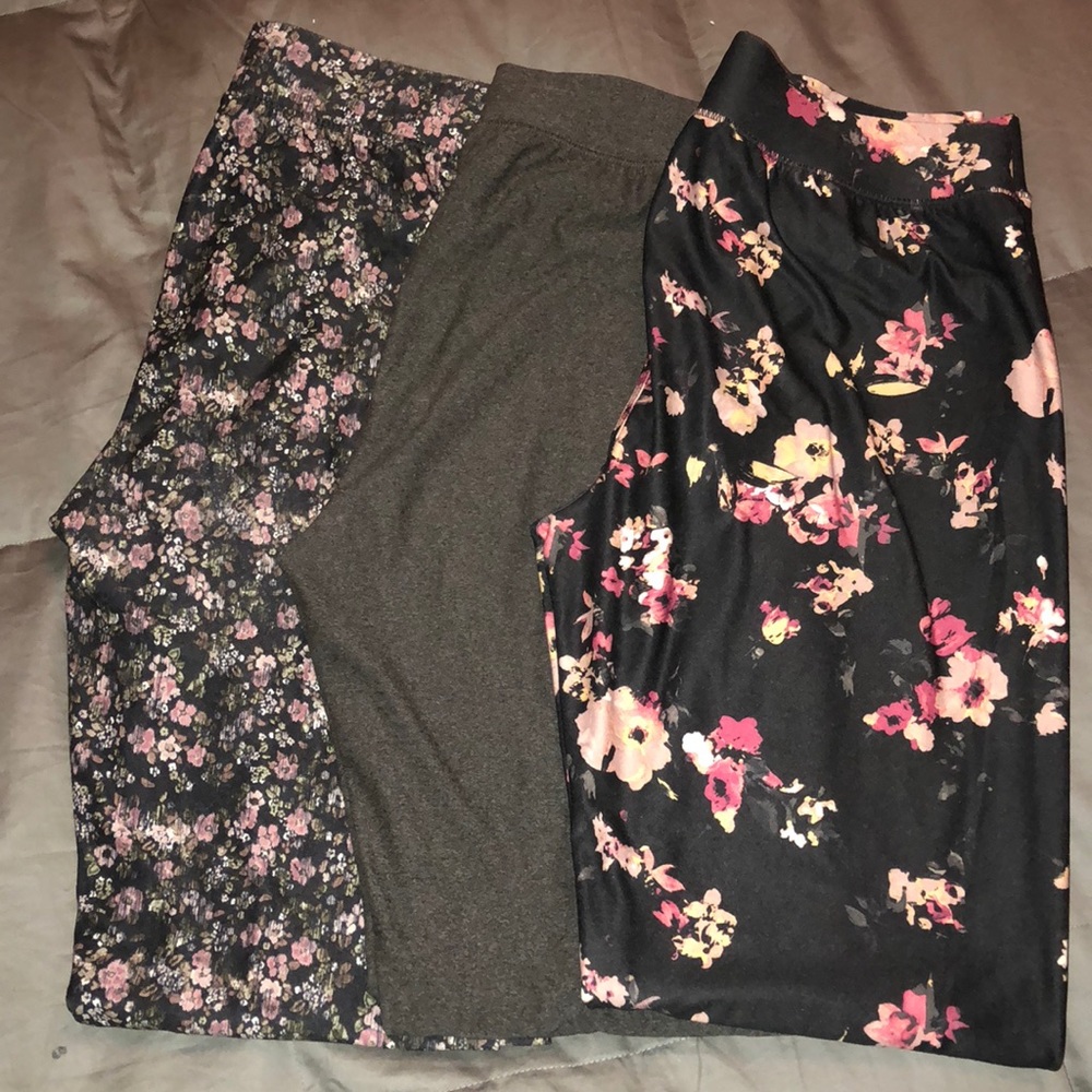 Maurice’s Legging Lot of 3